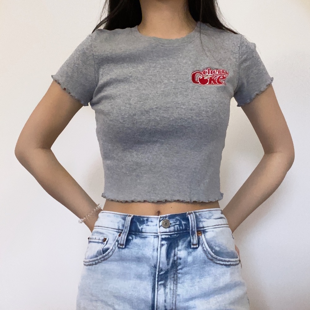 Grey lettuce trim graphic t shirt